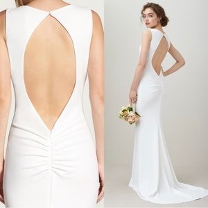 NWT Noel And Jean by Katie May Theo Low Back Crepe Mermaid Gown